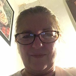 Meet your Posher, Loretta